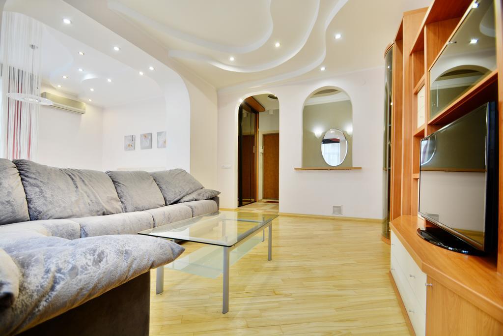 Irent.By Apartment Minsk Bagian luar foto