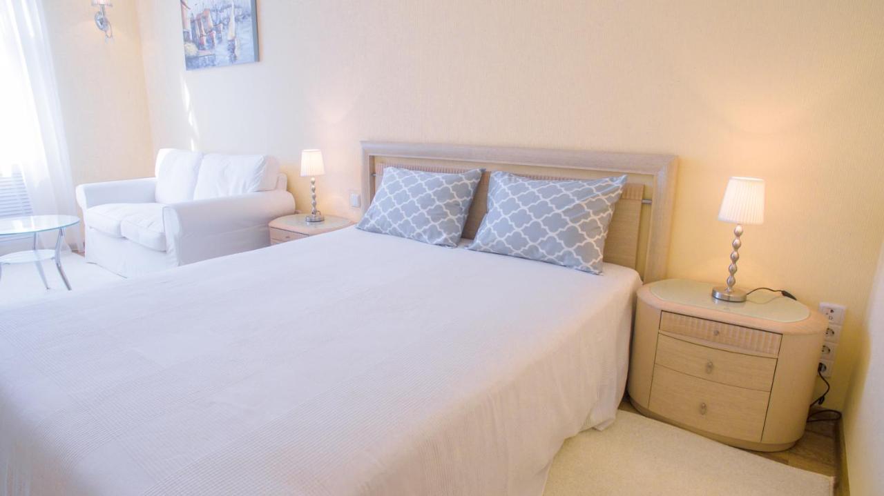 Irent.By Apartment Minsk Bagian luar foto