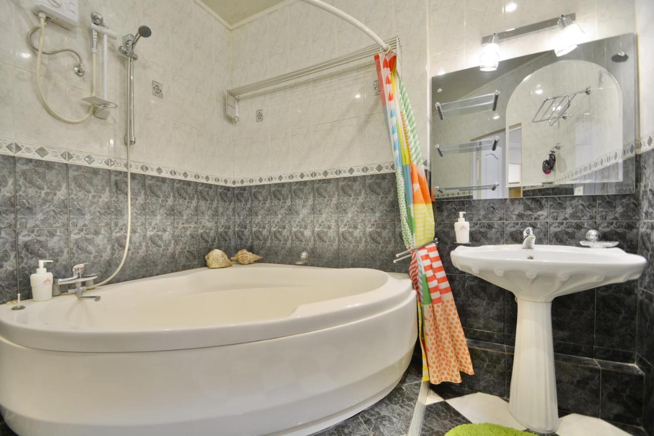 Irent.By Apartment Minsk Bagian luar foto